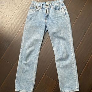 Levi's® Women's Low Pro Straight Jeans in “charlie glow up”